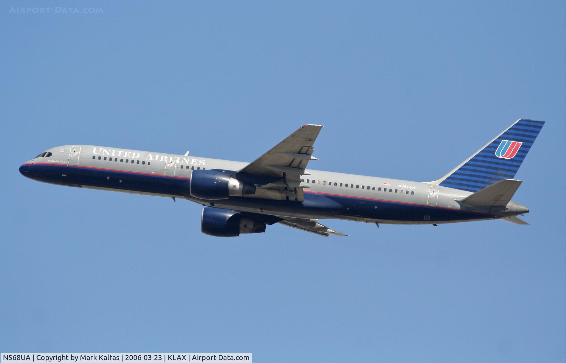 N568UA, 1992 Boeing 757-222 C/N 26674, United Airlines Boeing 757-222 , N568UA 25R departure KLAX.