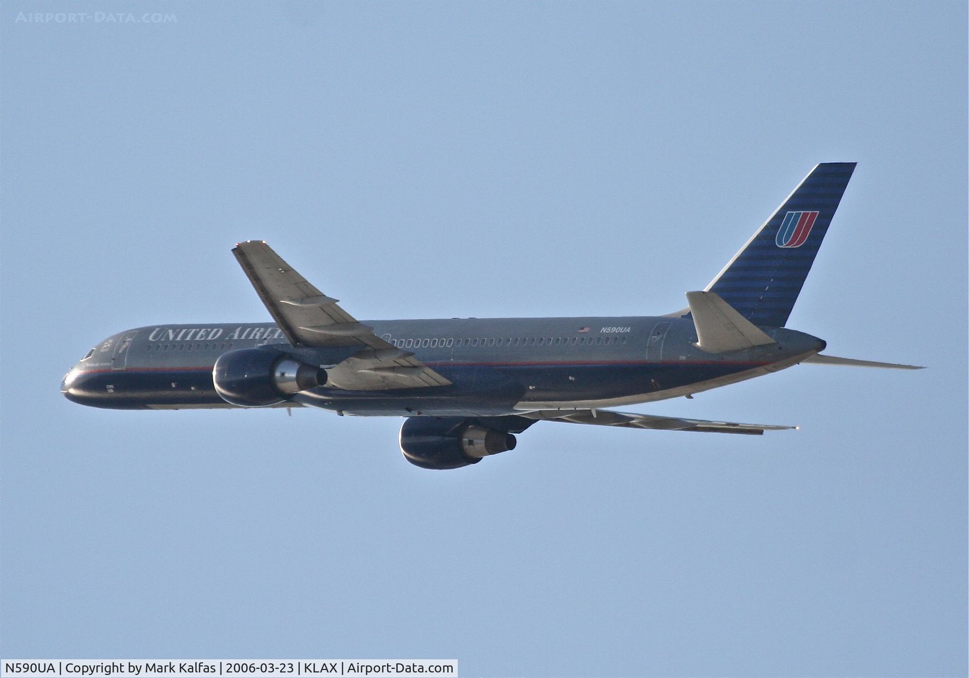 N590UA, 1997 Boeing 757-222 C/N 28708, United Airlines Boeing 757-222 , N590UA 25R departure KLAX.