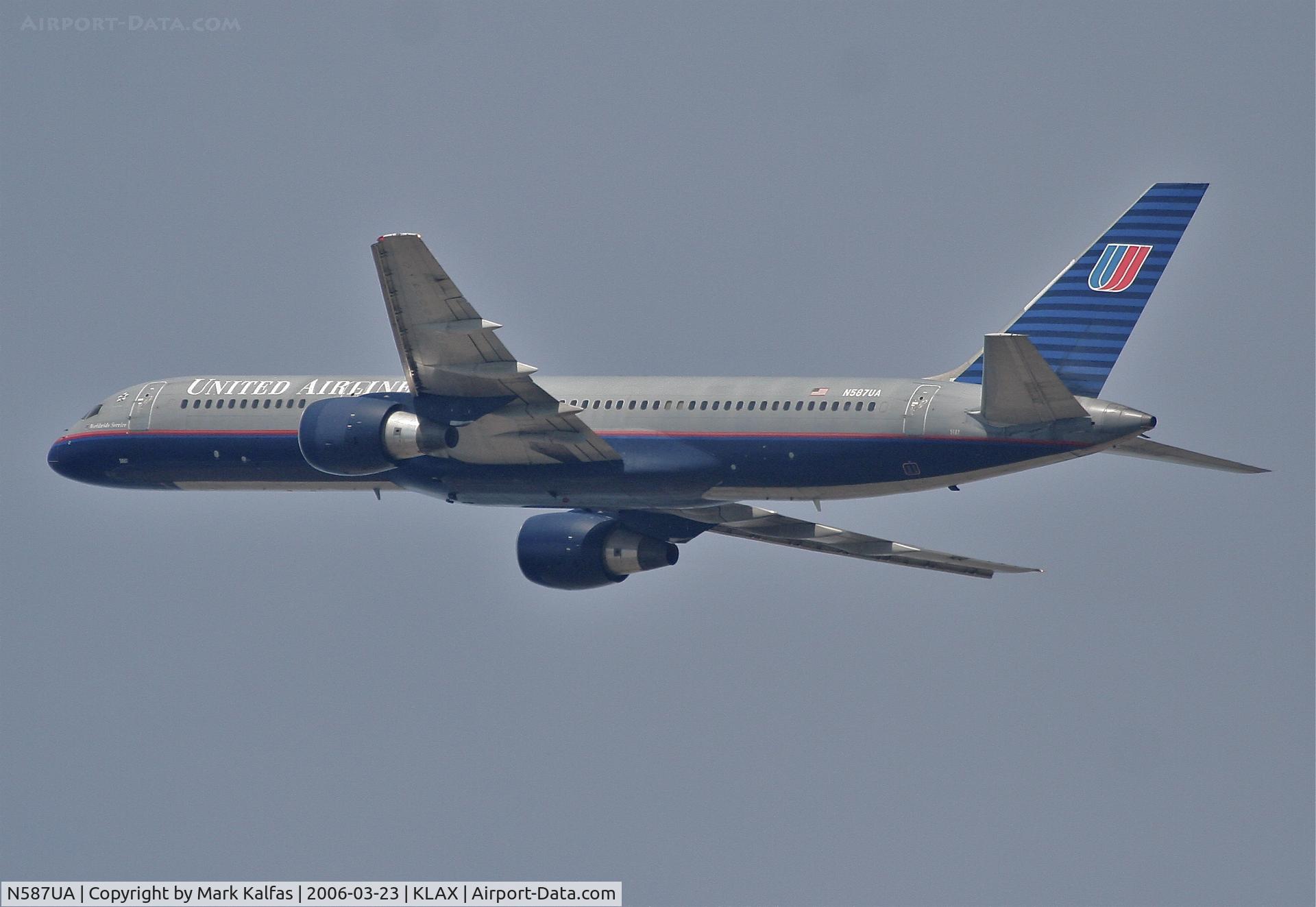 N587UA, 1993 Boeing 757-222 C/N 26713, United Airlines Boeing 757-222 , N587UA 25R departure KLAX.