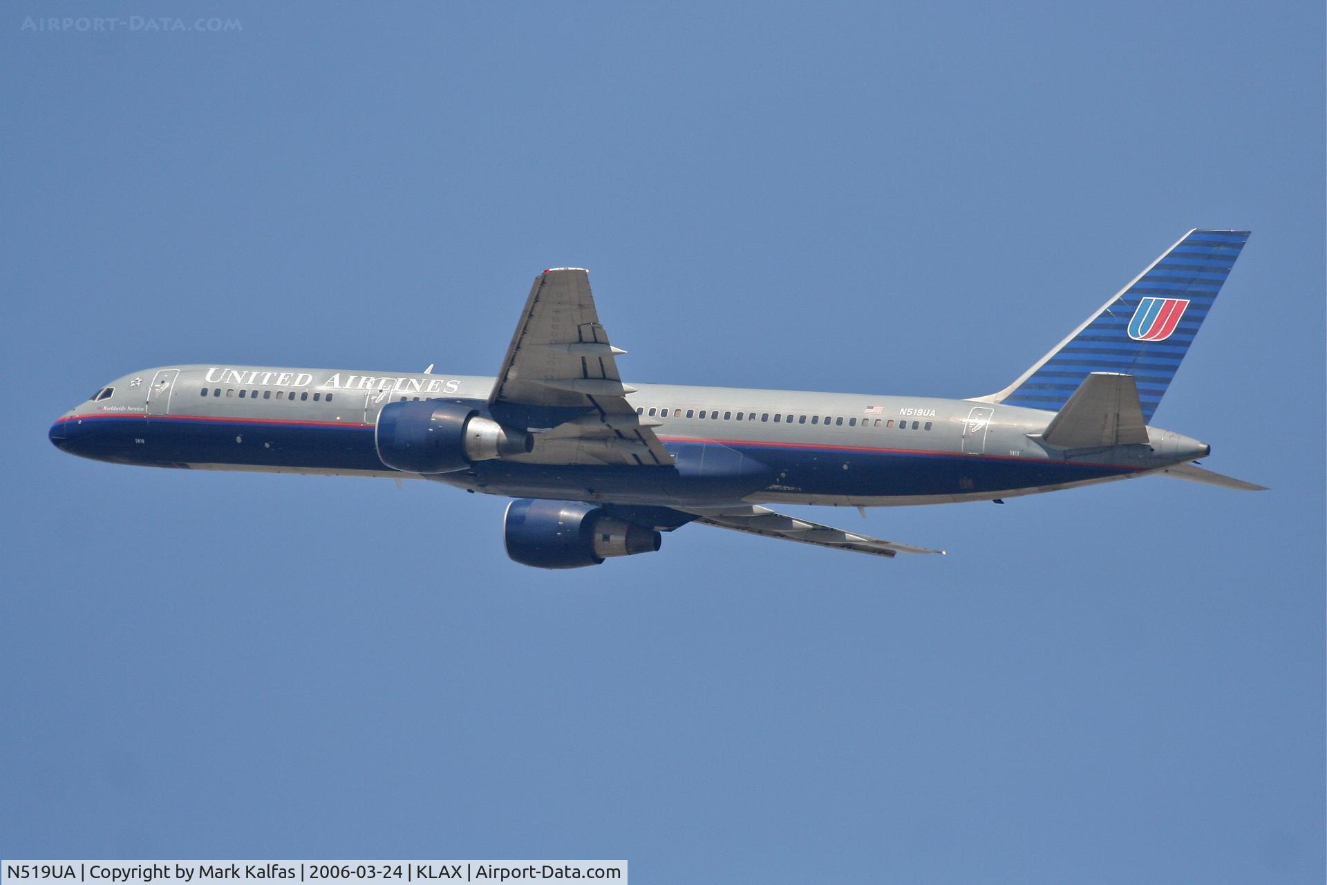 N519UA, 1990 Boeing 757-222 C/N 24872, United Airlines Boeing 757-222 , N519UA 25R departure KLAX.
