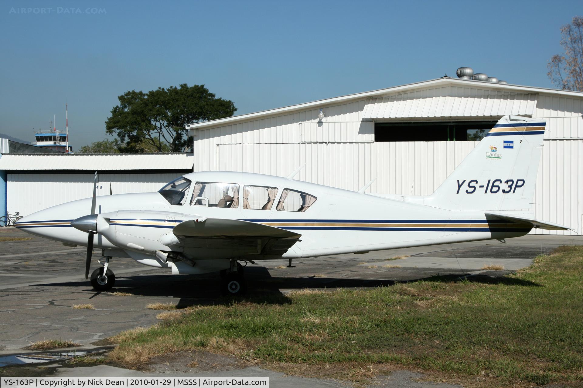 YS-163P, 1975 Piper PA-23-250 E C/N 27-7554019, MSSS Ilopango airshow weekend 2010
