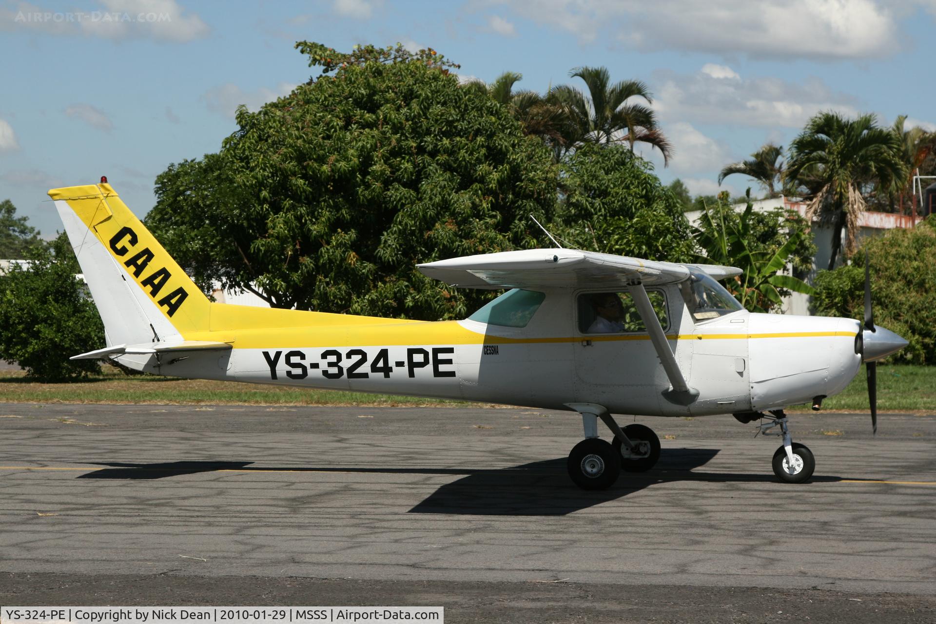 YS-324-PE, 1978 Cessna 152 II C/N 15282016, MSSS