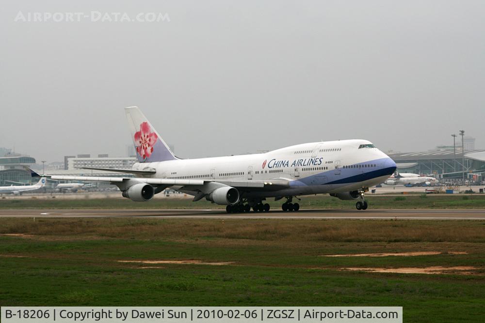 B-18206, 1998 Boeing 747-409 C/N 29030, @ Shenzhen