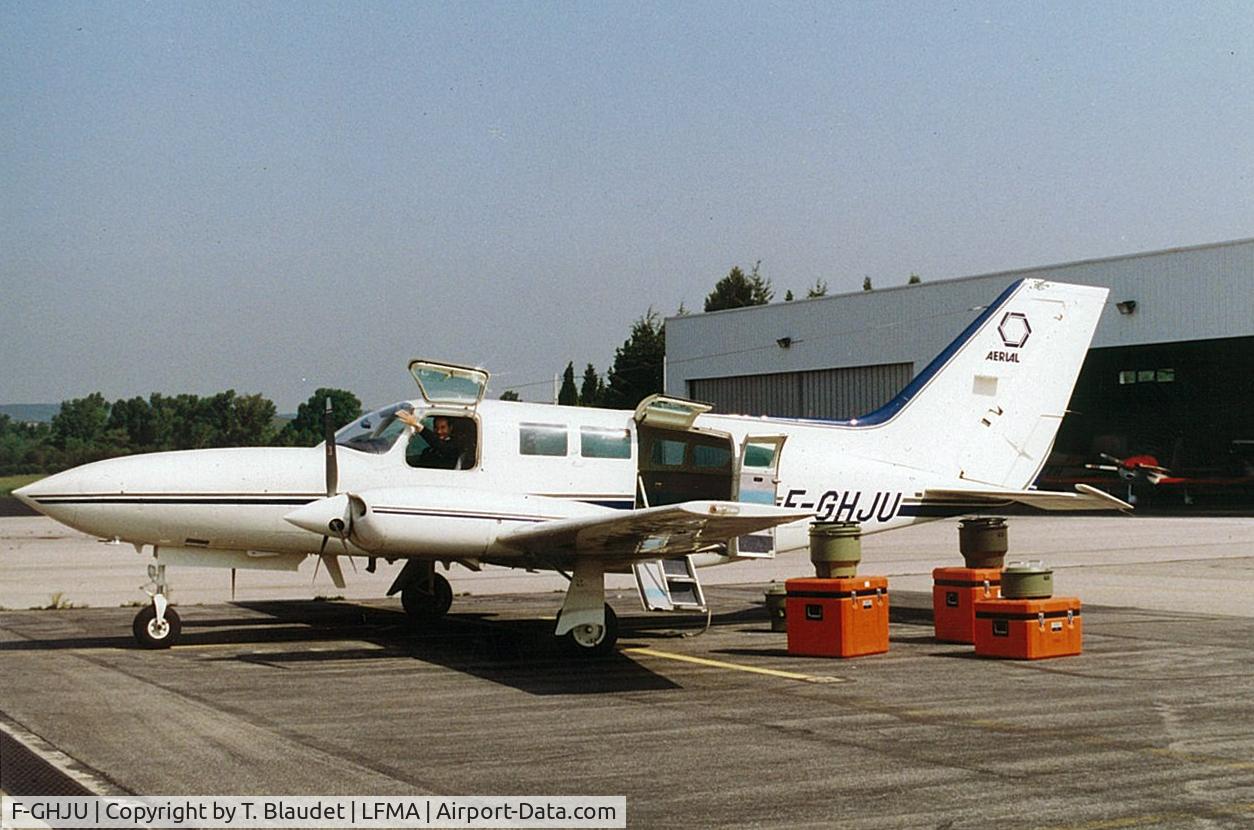 F-GHJU, 1980 Cessna 402C C/N 402C-0274, Aerial Survey Aircraft from the company 