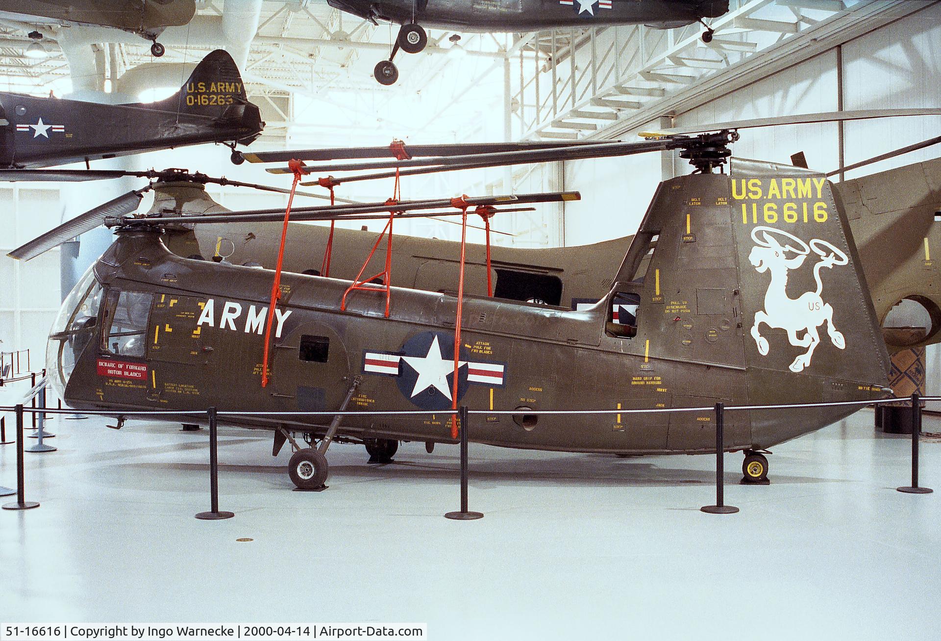 51-16616, 1953 Piasecki H-25A Army Mule C/N 25, Piasecki (Vertol) H-25A Army Mule of the US army aviation at the Army Aviation Museum, Ft Rucker AL