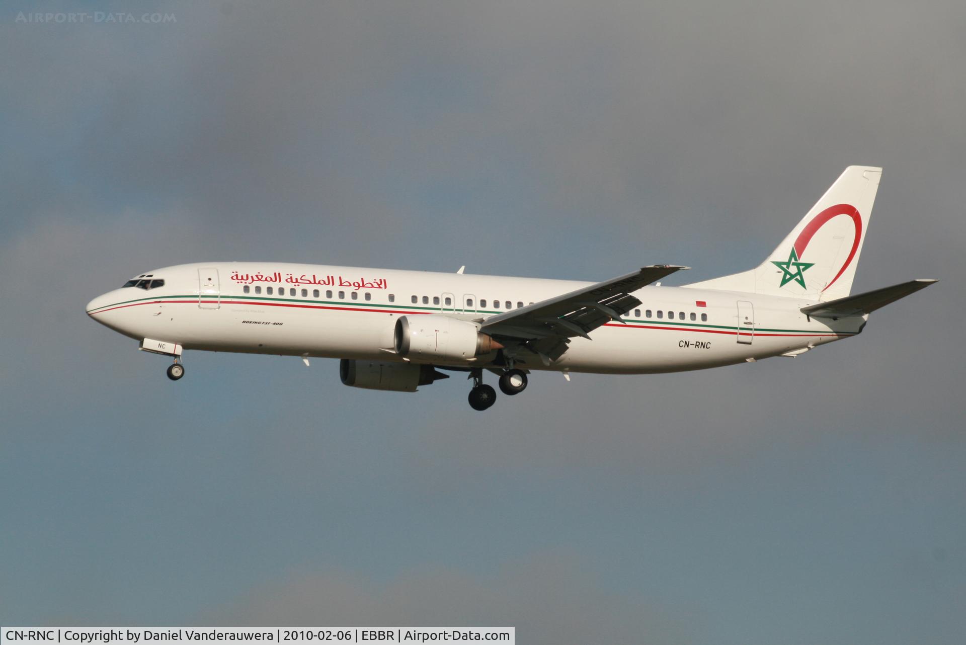 CN-RNC, 1994 Boeing 737-4B6 C/N 26529, Arrival of flight AT676 to RWY 25L