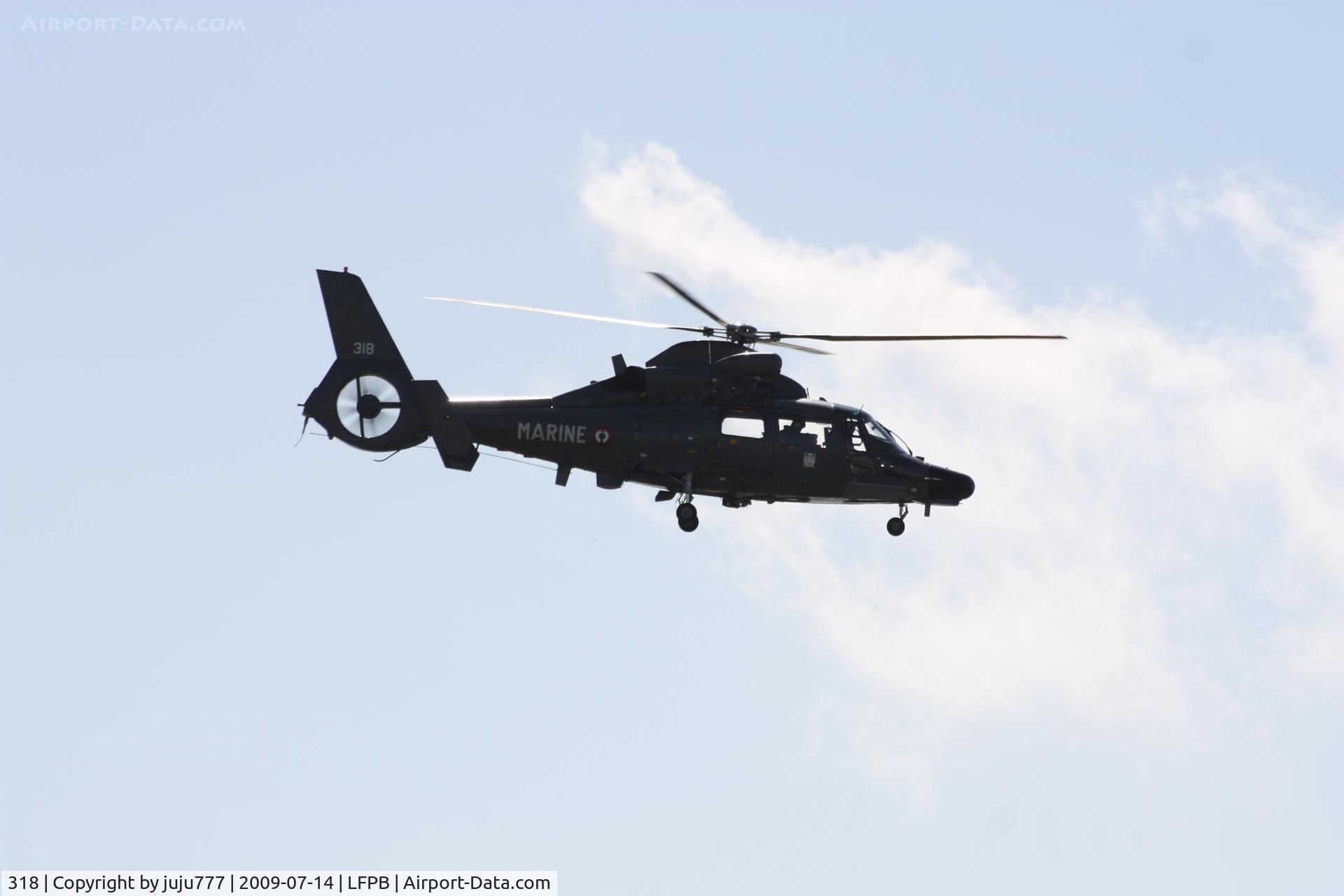 318, Aerospatiale SA-365F Dauphin 2 C/N 6318, on display for 14 juillet