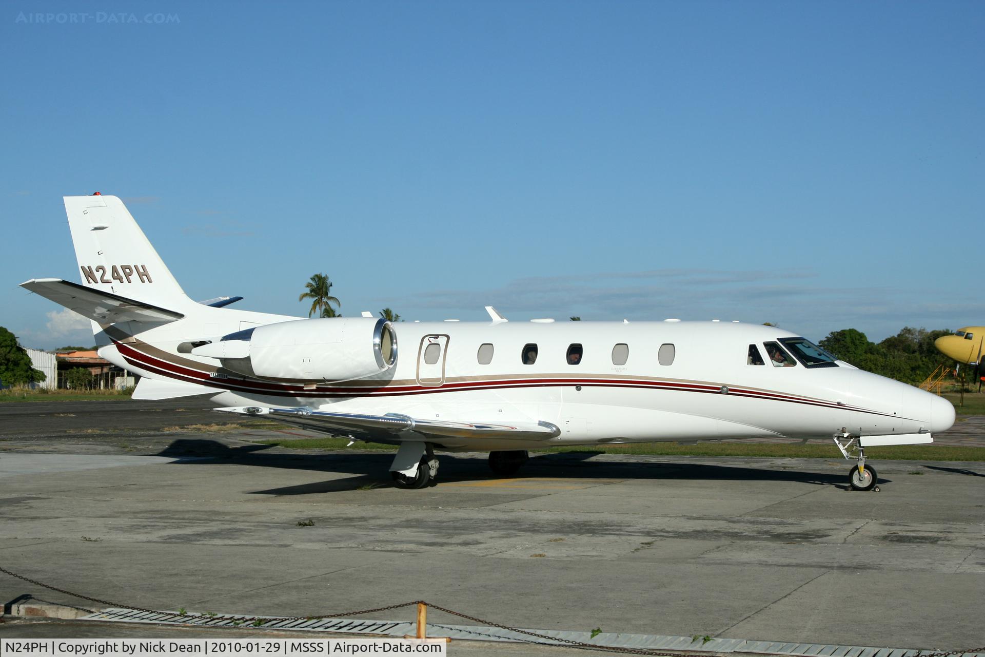 N24PH, 2005 Cessna 560XL C/N 560-5571, MSSS
