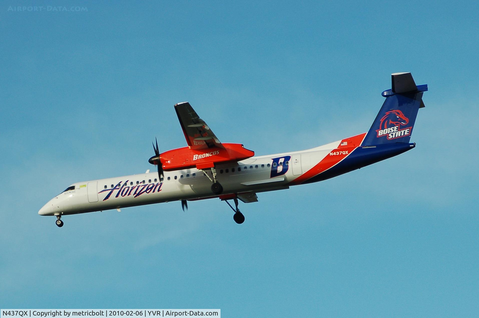 N437QX, 2009 De Havilland Canada DHC-8-402Q Dash 8 C/N 4240, Landing at YVR