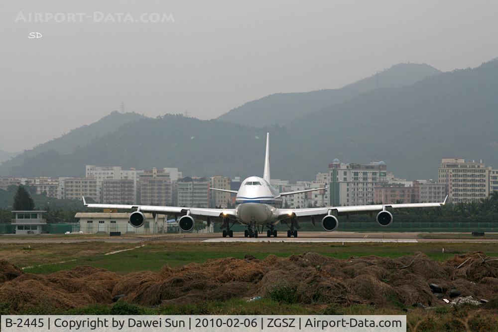 B-2445, Boeing 747-4J6 C/N 25882, SZX RWY 15