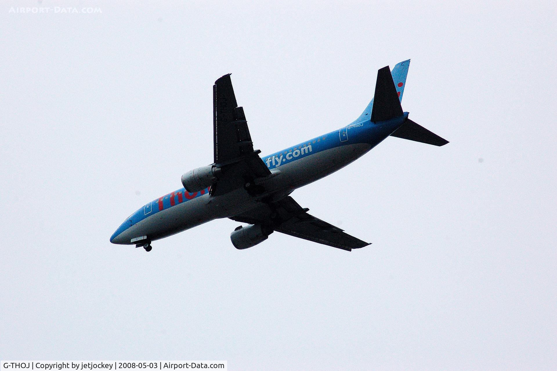 G-THOJ, 1997 Boeing 737-36Q C/N 28659, Boeing 737 on approach into Manchester