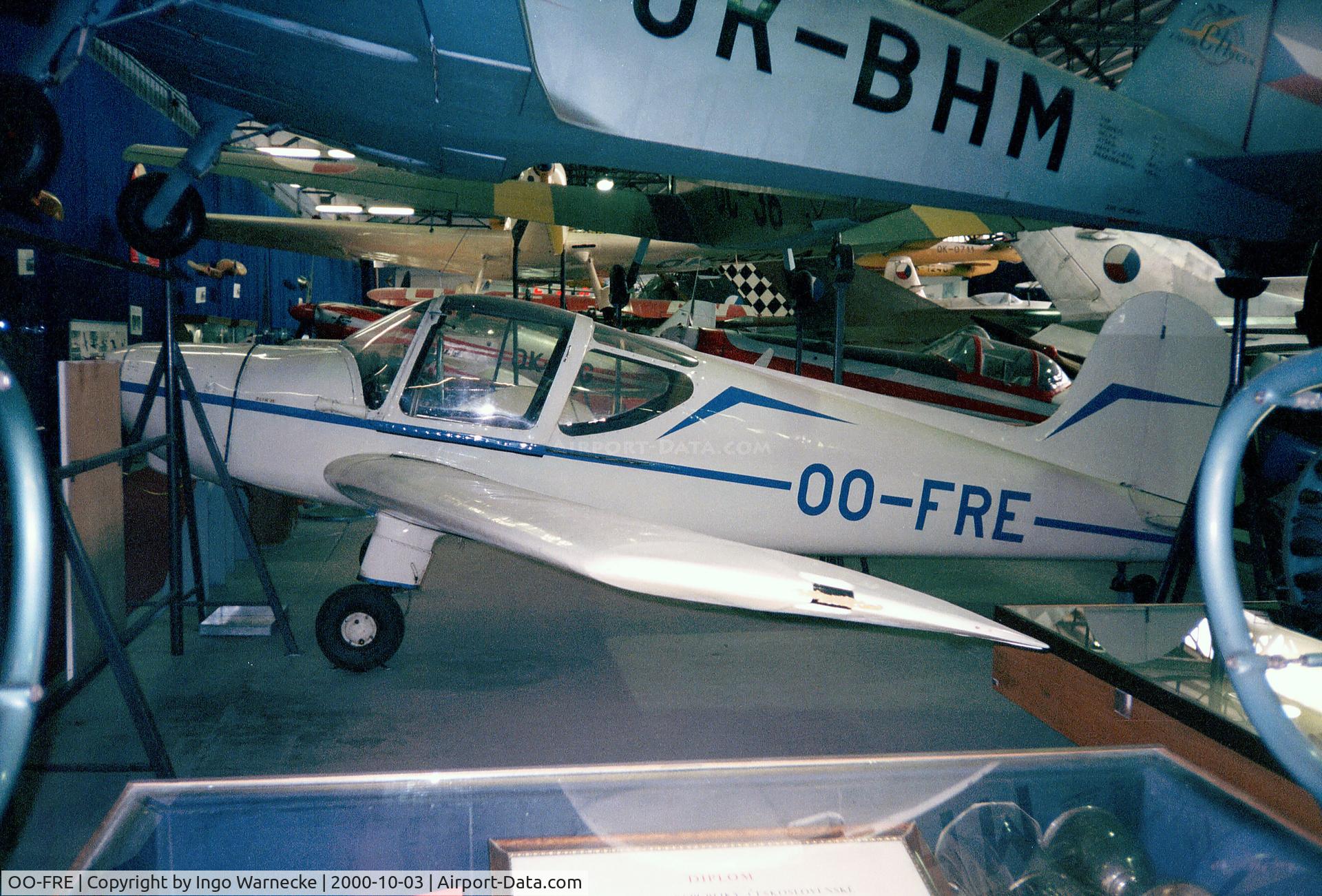 OO-FRE, 1955 Zlin Z-22 C/N 82, Zlin Z-22 Skaut / Junak at the Letecke Muzeum, Prague-Kbely