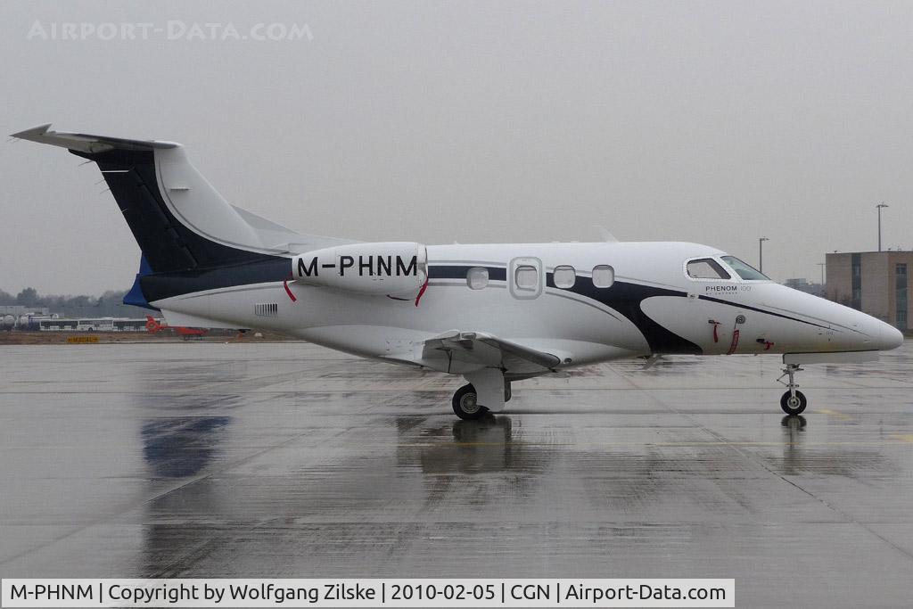 M-PHNM, 2009 Embraer EMB-500 Phenom 100 C/N 50000092, visitor