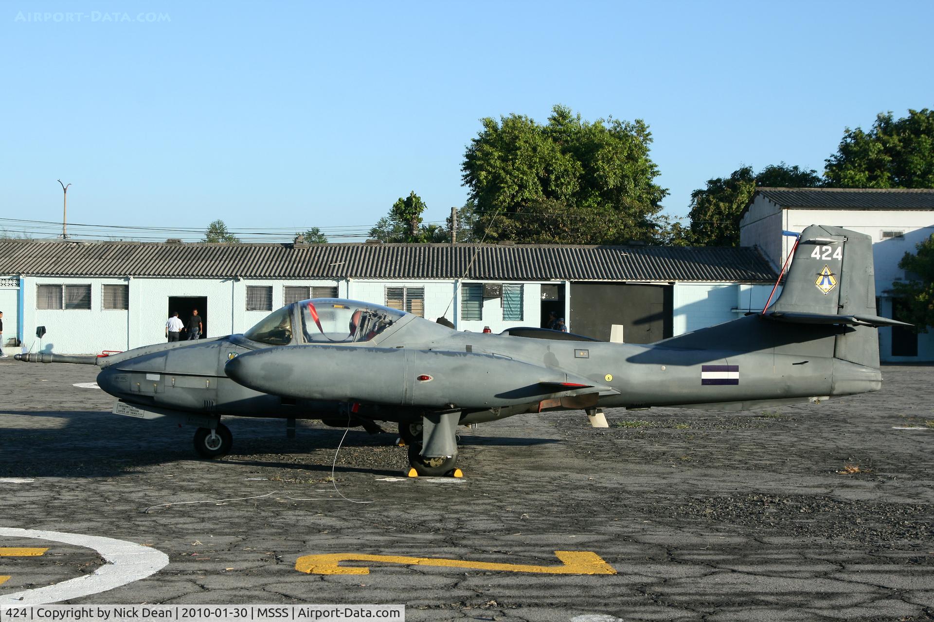 424, 1973 Cessna A-37B Dragonfly C/N 43533, MSSS In the static at Ilopango 2010 on Saturday only