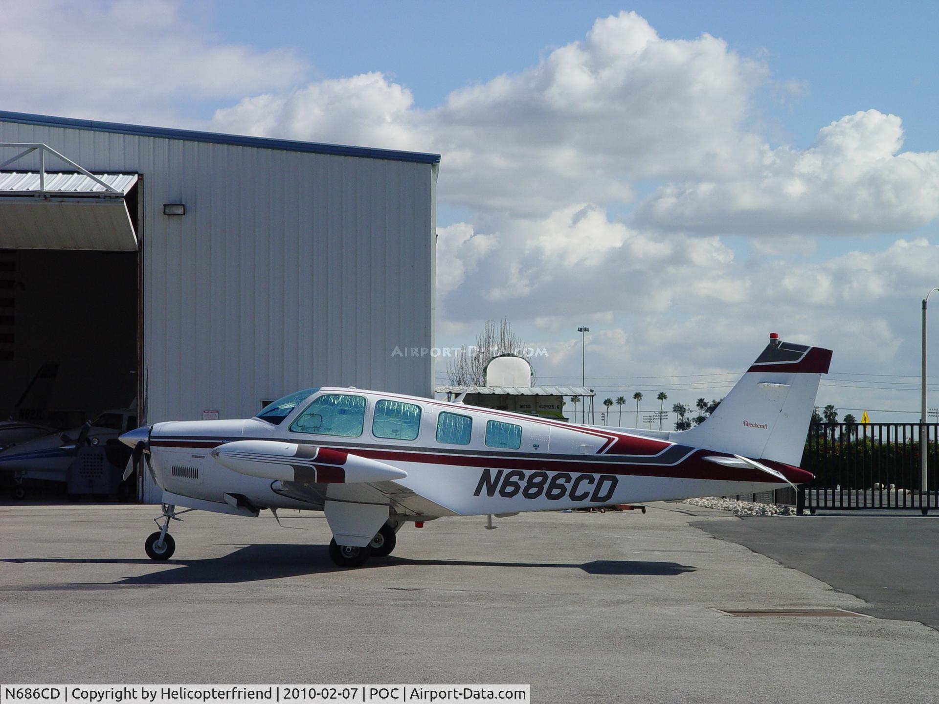 N686CD, 1994 Beech A36 Bonanza 36 C/N E-2895, Parked at Howard Aviation