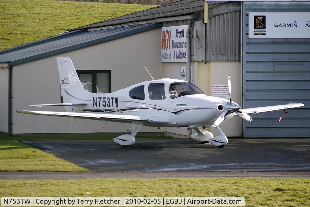 N753TW, 2005 Cirrus SR22 GTS C/N 1413, Cirrus SR22 at Staverton