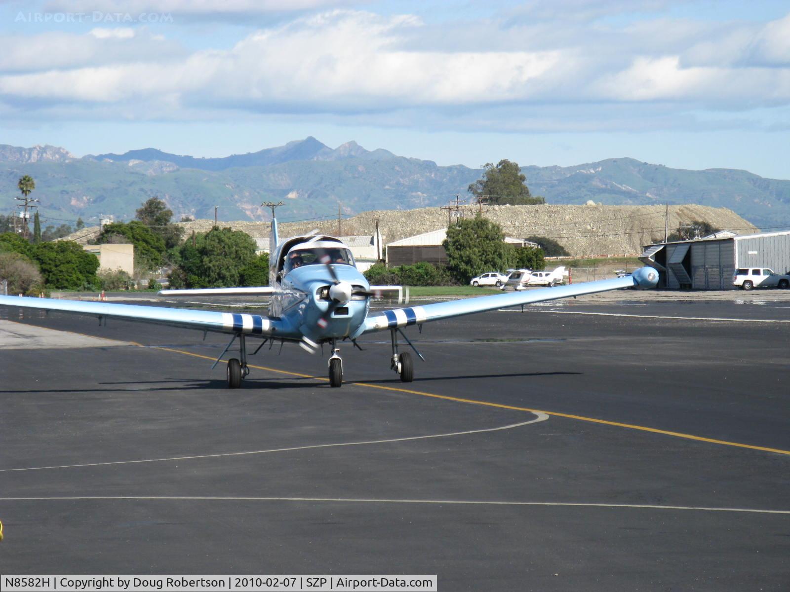 N8582H, 1947 North American Navion (NA-145) C/N NAV-4-557, 1947 North Amerivcan NAVION, Continental E225 upgrade, many mods, taxi