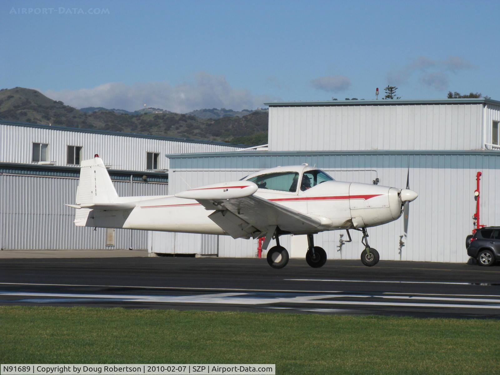 N91689, 1946 North American Navion (NA-145) C/N NAV-4-431, 1946 North American NAVION, Continental E225 upgrade, landing Rwy 04 arriving from WHP to provide Young Eagles free rides