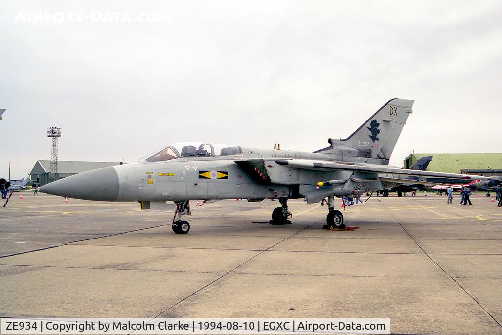 ZE934, 1989 Panavia Tornado F.3 C/N 3362, Panavia Tornado F3(T) from RAF No 11 Sqn, Leeming at RAF Coningsby's Photocall 94.