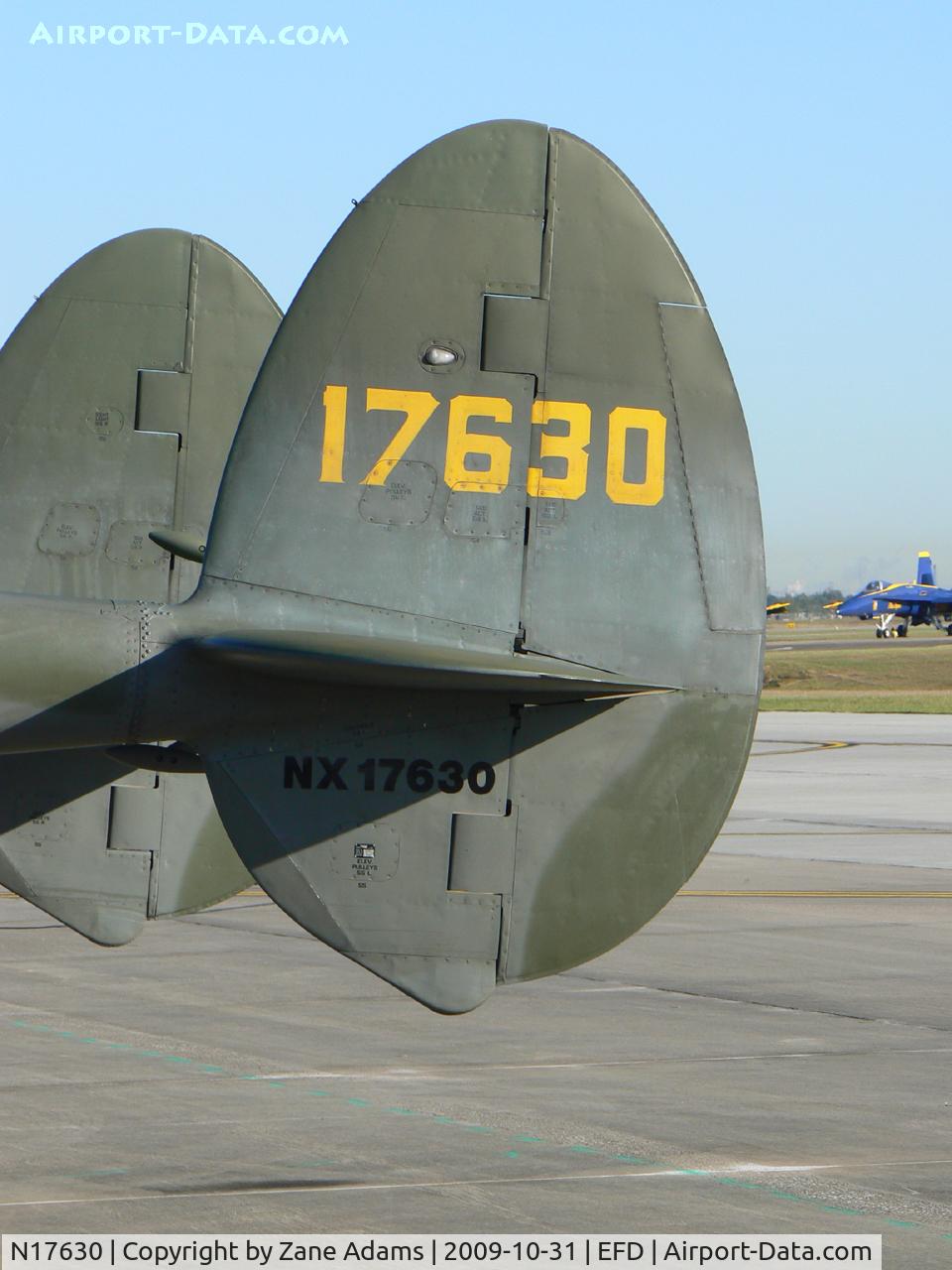 N17630, 1941 Lockheed P-38F C/N 41-7630 (222-5757), At the 2009 Wings Over Houston Airshow