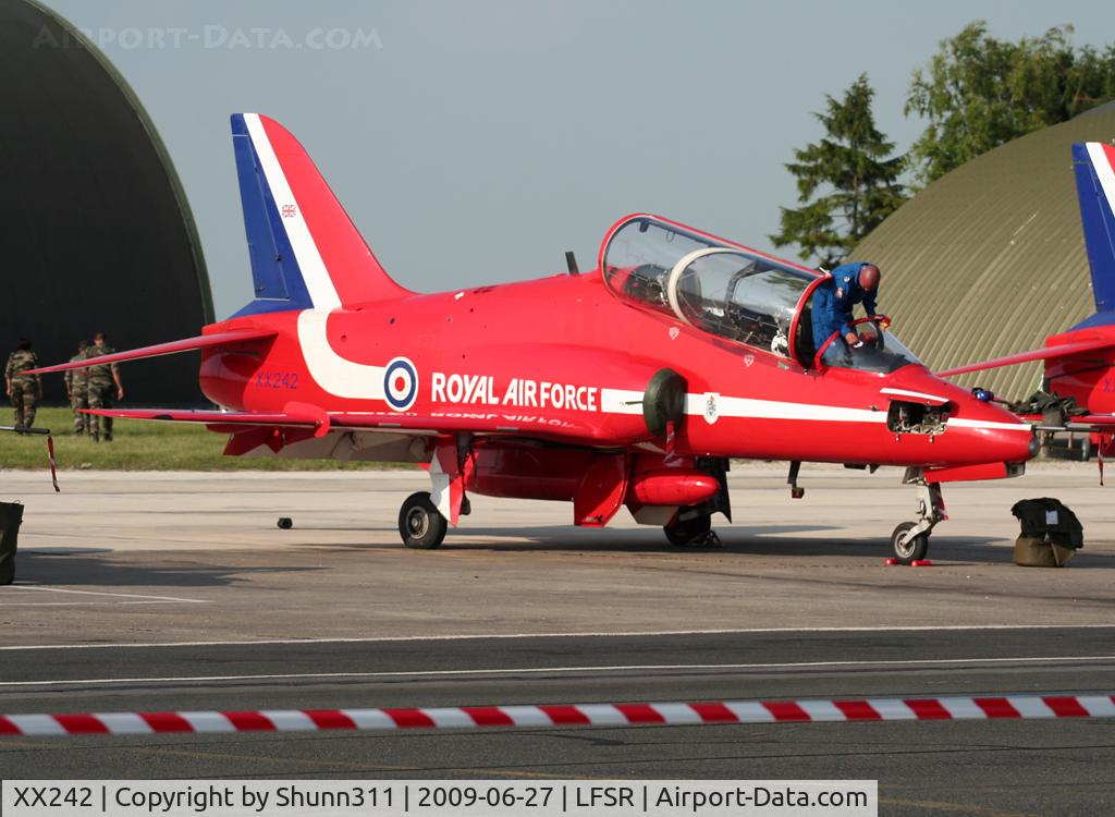 XX242, 1978 Hawker Siddeley Hawk T.1 C/N 078/312078, Parked after arrival...