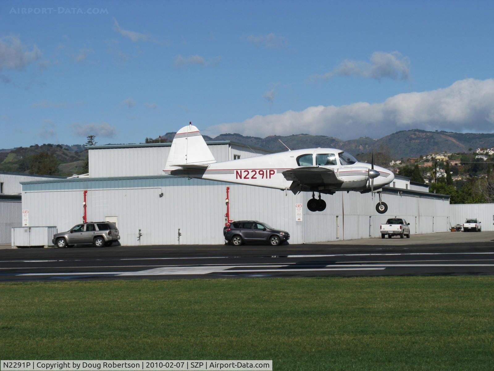 N2291P, 1957 Piper PA-23 Apache C/N 23-902, 1957 Piper PA-23-150 APACHE, two Lycoming O-320s 150 Hp each, landing Rwy 04