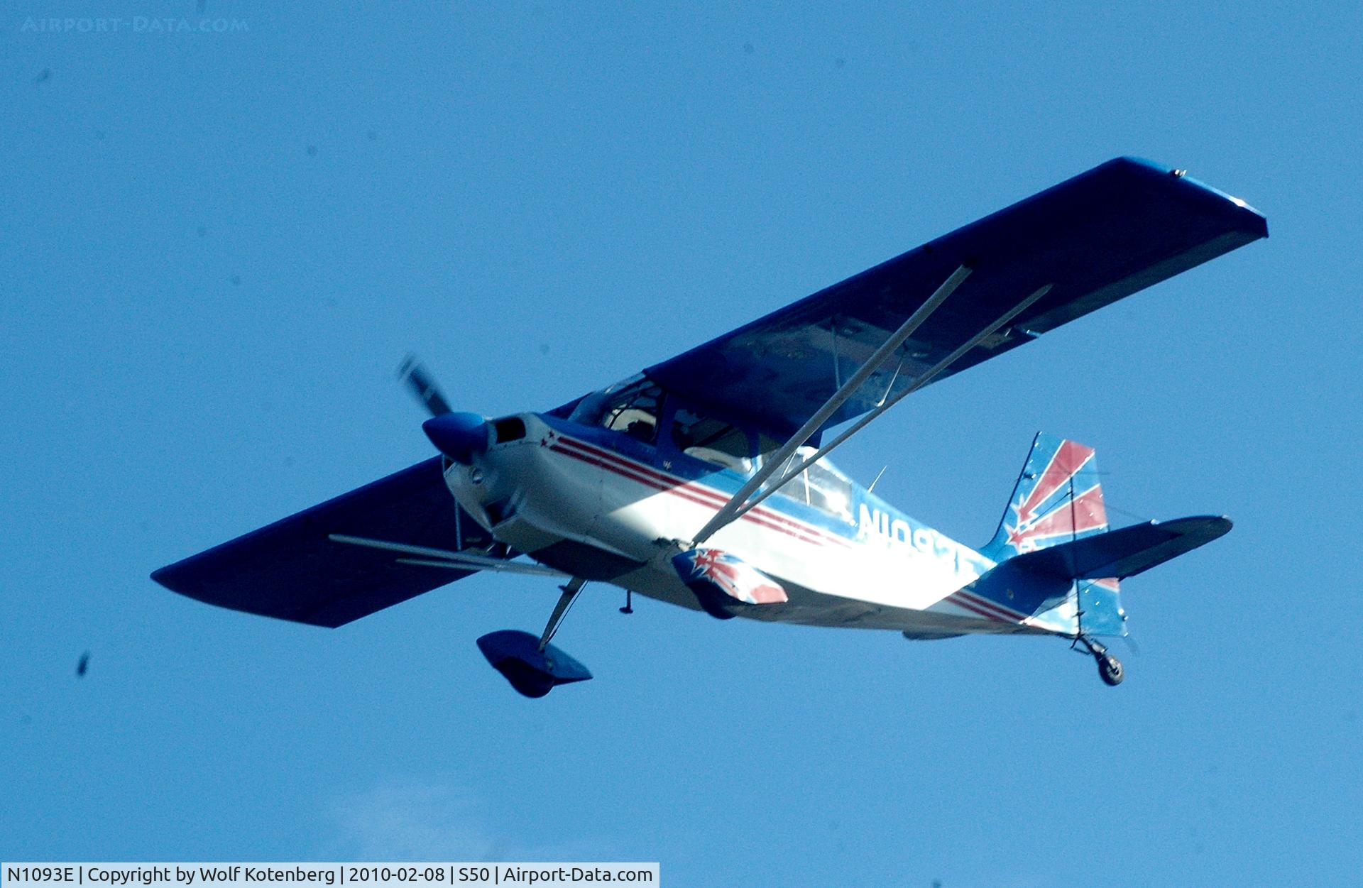 N1093E, Bellanca 8KCAB Decathlon C/N 320-77, on final