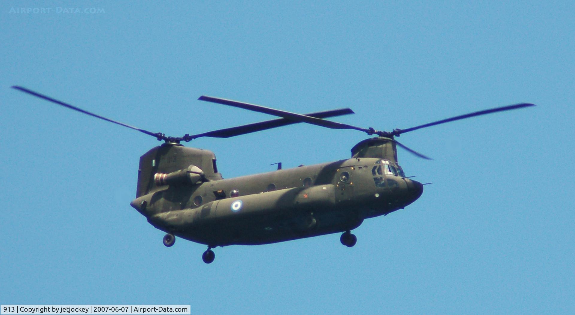 ES913, Boeing CH-47DG Chinook C/N M.4283, Chinook of the Helenic Airforce over Rhodes