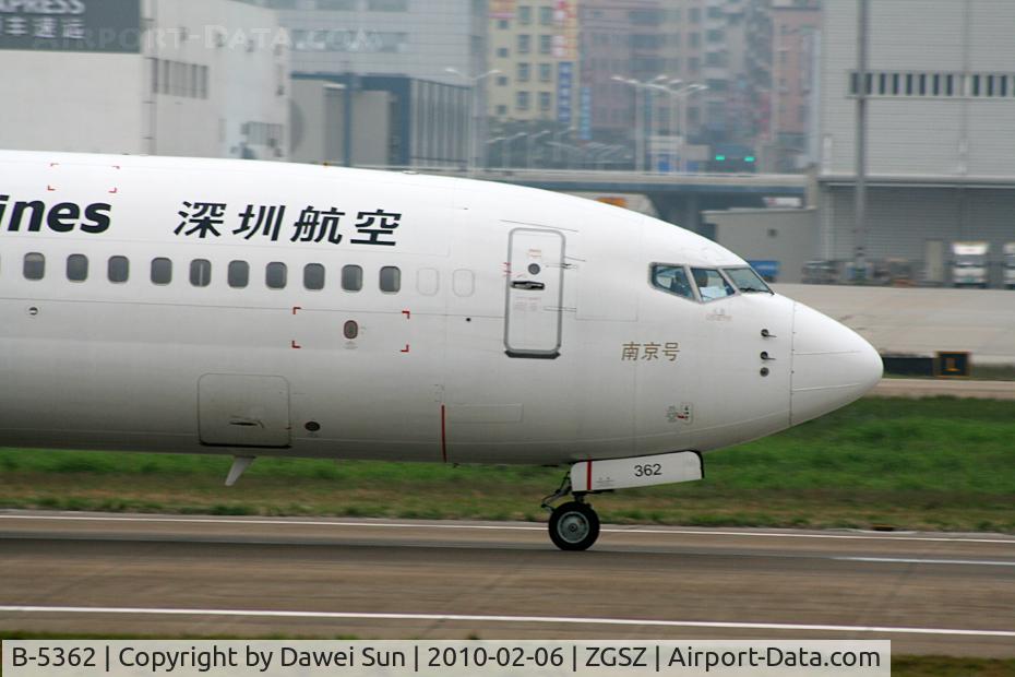 B-5362, 2000 Boeing 737-86J C/N 30499, 5362