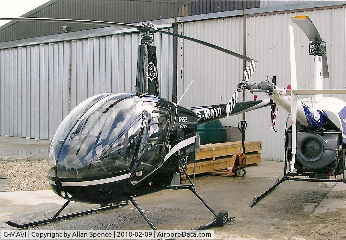 G-MAVI, 1989 Robinson R22 Beta C/N 0960, At Kintore Helipad, Aberdeenshire