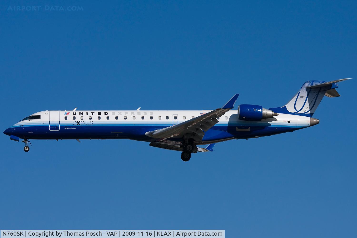 N760SK, 2005 Bombardier CRJ-701ER (CL-600-2C10) Regional Jet C/N 10223, United Express