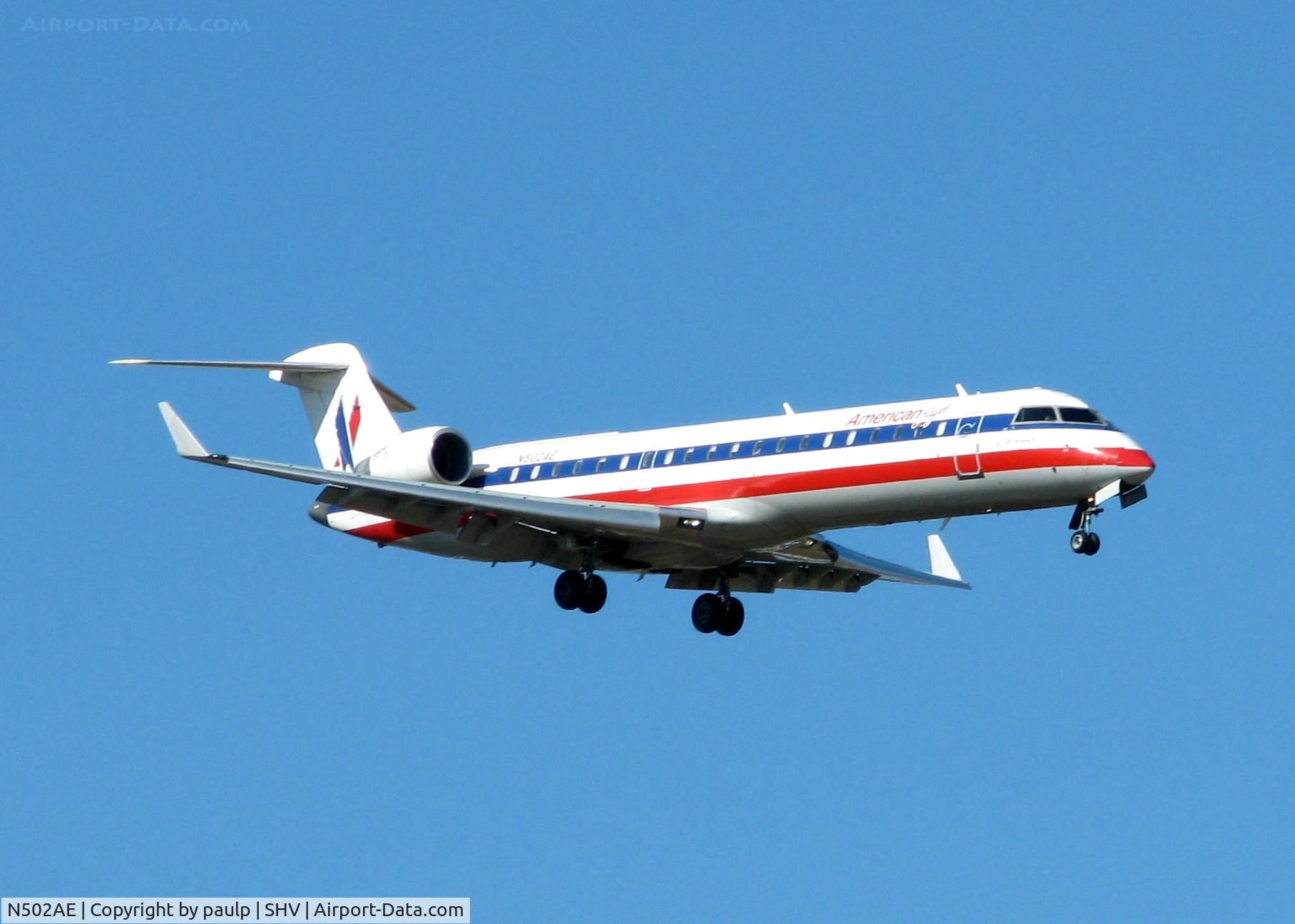 N502AE, 2001 Canadair CL-600-2C10 Regional Jet CRJ-701ER C/N 10018, Landing on runway 05 at Shreveport Regional.