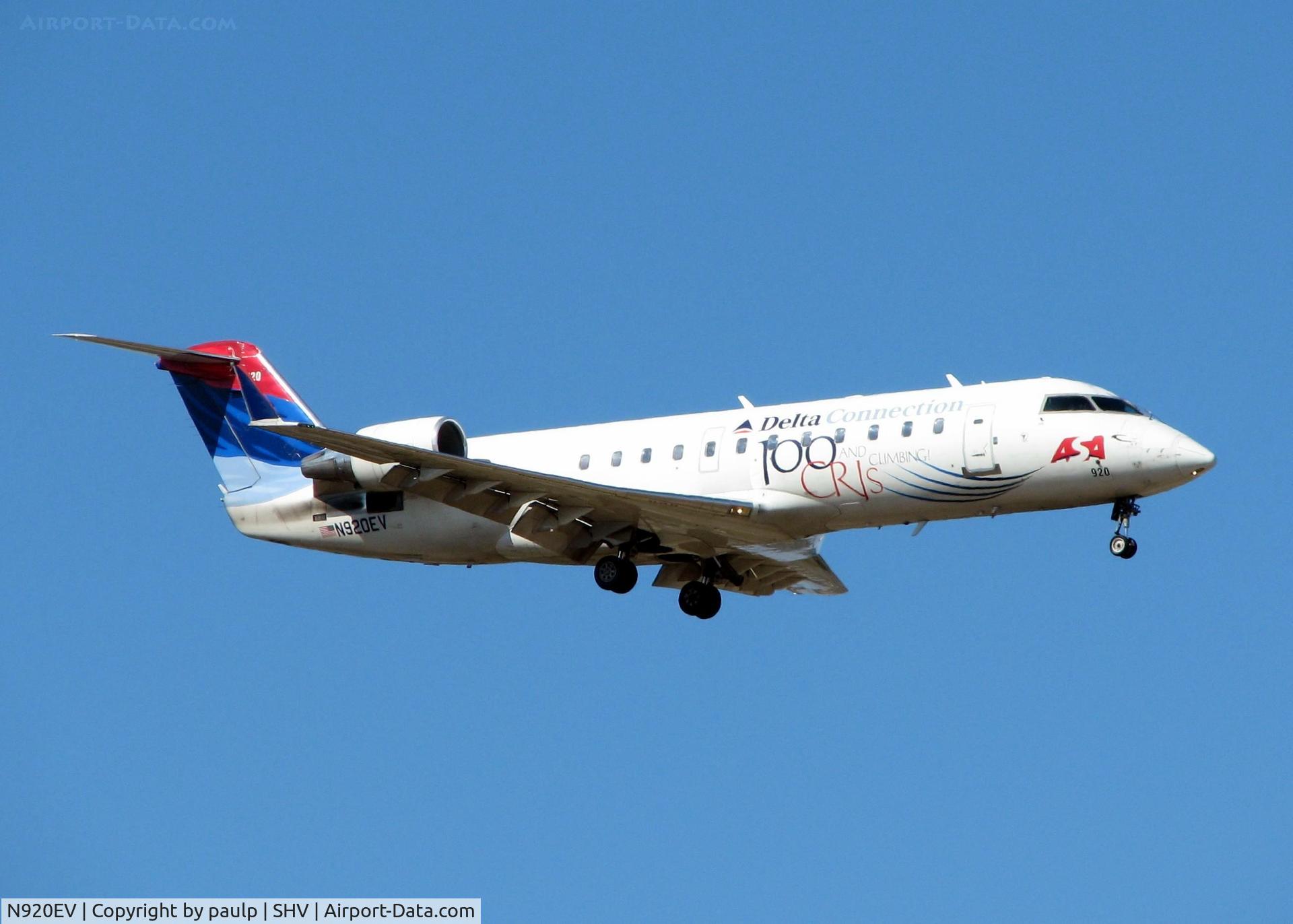 N920EV, 2003 Bombardier CRJ-200ER (CL-600-2B19) C/N 7810, Landing on runway 05 at Shreveport Regional. I guess this is the 100th CRJ for the airline?