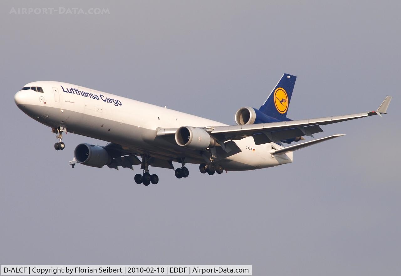 D-ALCF, 1999 McDonnell Douglas MD-11F C/N 48798, Short final rwy 25L