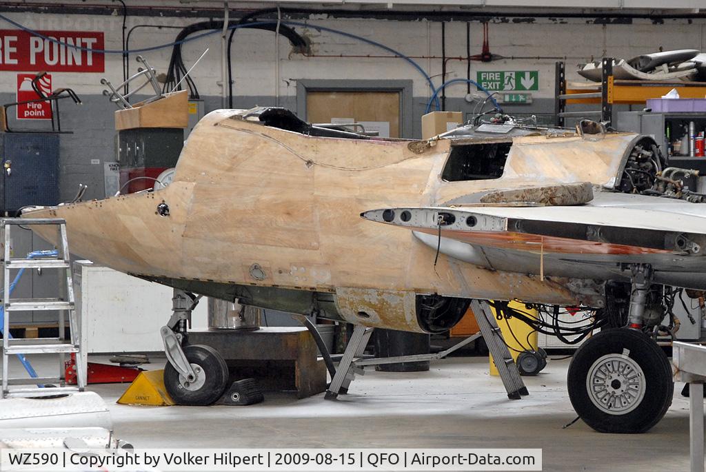 WZ590, 1953 De Havilland DH-115 Vampire T.11 C/N 15165, at Duxford