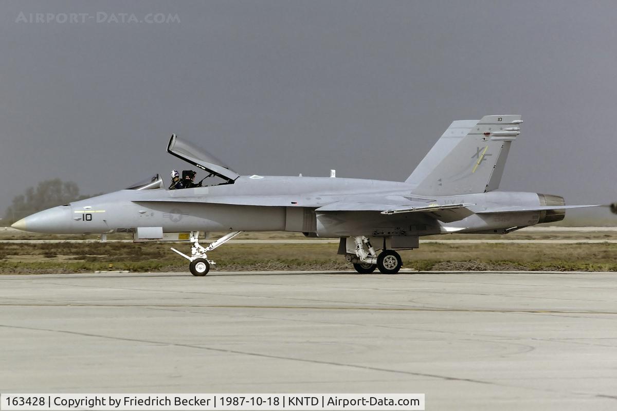 163428, 1987 McDonnell Douglas F/A-18C Hornet C/N 0620, Pt. Mugu air show 1987