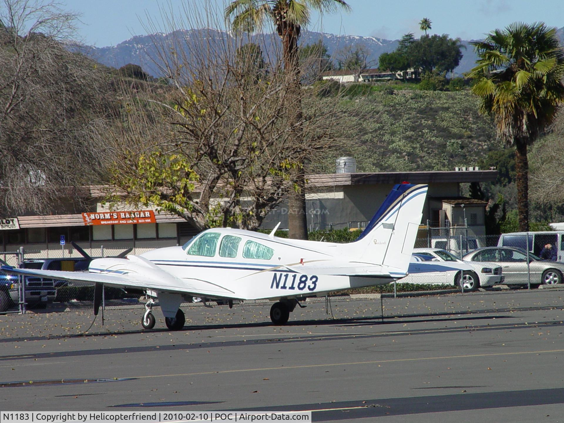N1183, 1980 Beech E-55 Baron C/N TE 1183, Parked in transient parking