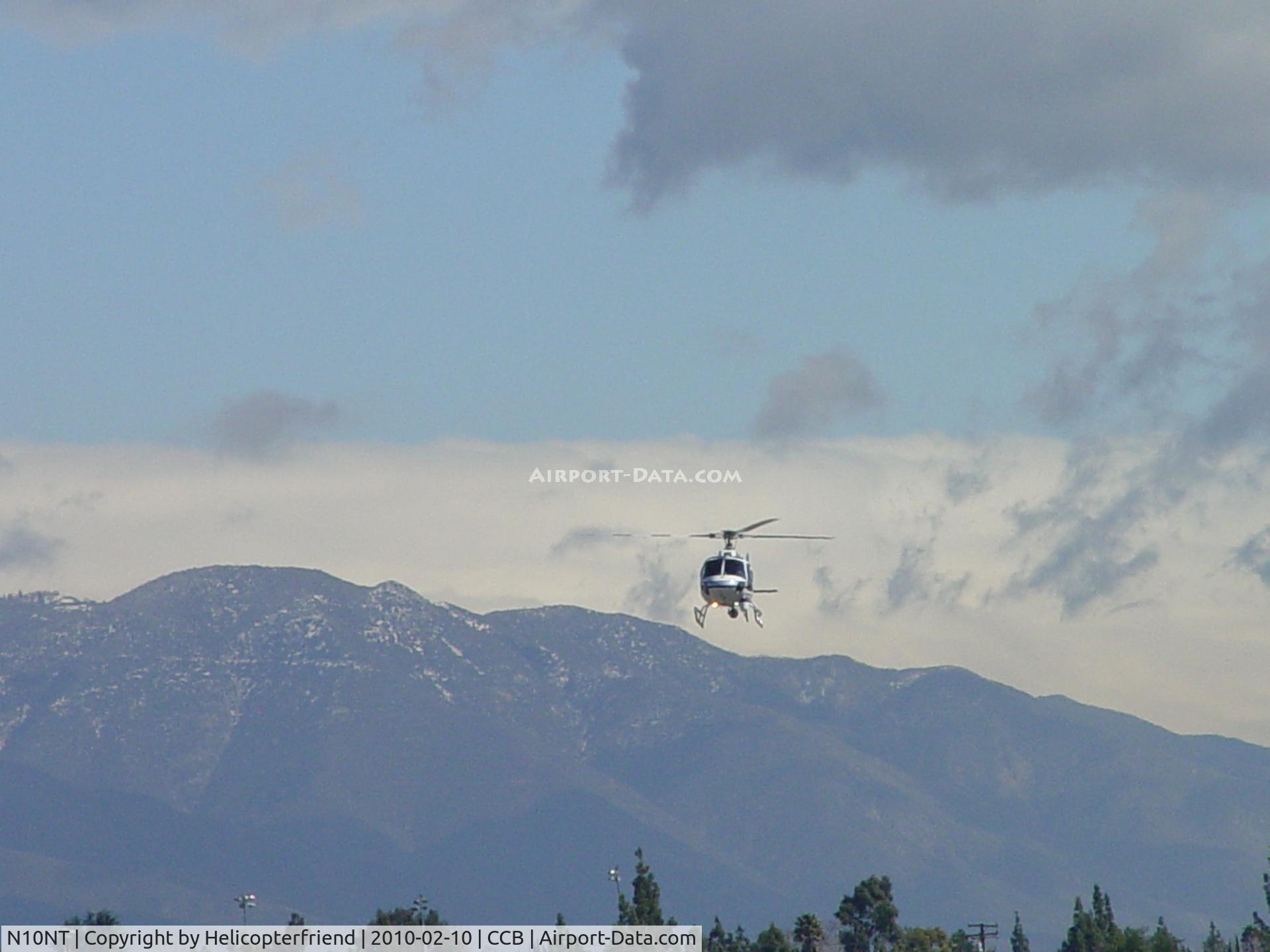 N10NT, 2002 Eurocopter AS-350B-2 Ecureuil Ecureuil C/N 3590, On final to Ontario PD helipad