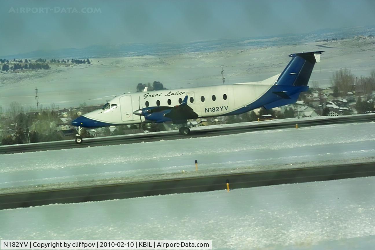N182YV, 1995 Beech 1900D C/N UE-182, Beech 1900