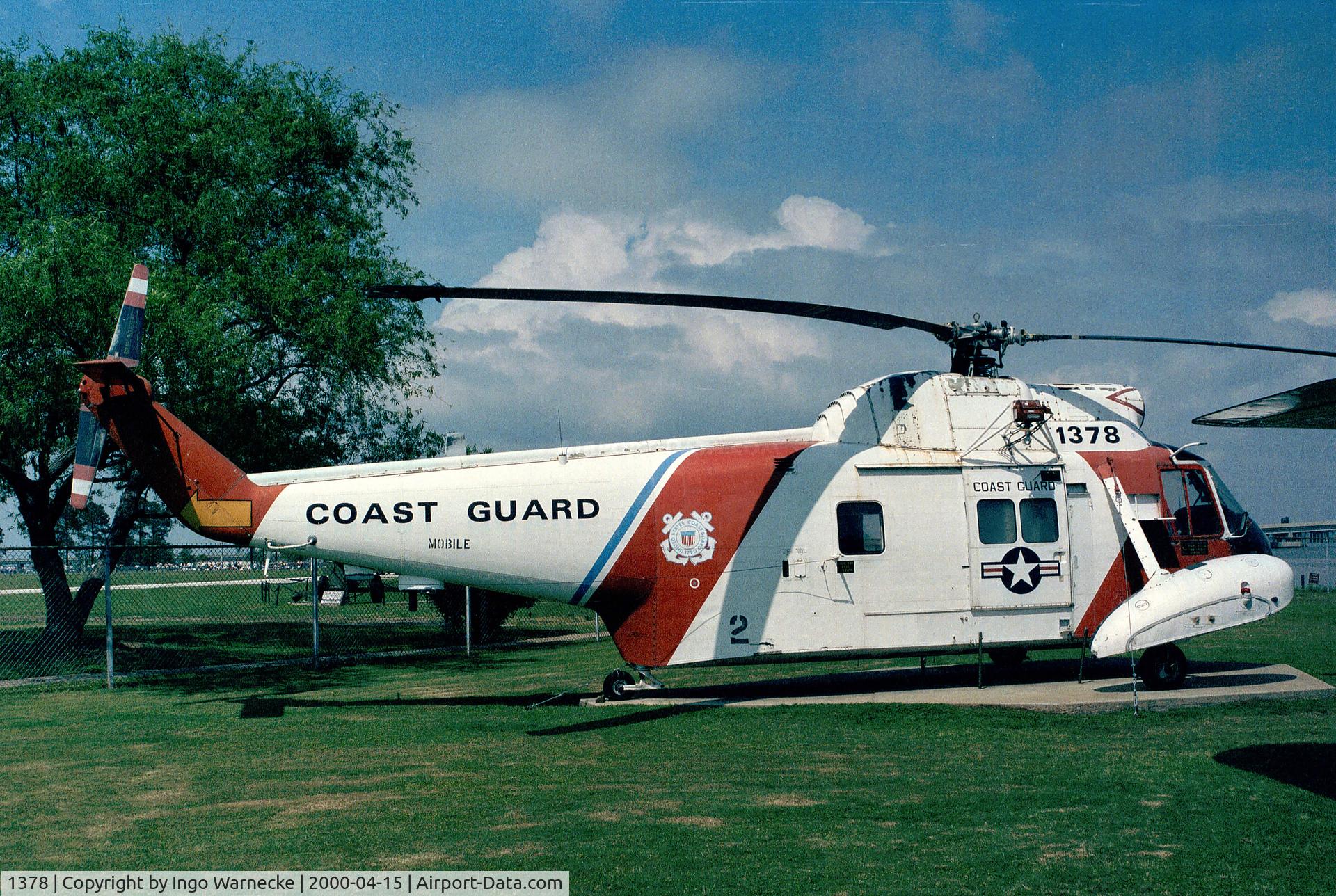1378, Sikorsky HH-52A Sea Guard C/N 62.056, Sikorsky HH-52A Sea Guardian of the USCG at the Battleship Memorial Park, Mobile AL