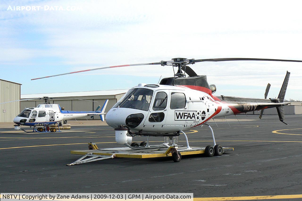 N8TV, 1993 Eurocopter AS-350BA Ecureuil C/N 2711, Former news chopper 3 (N613TV) and ABC Channel 8 WFAA news helicopter (N8TV). Swapped numbers - confused?