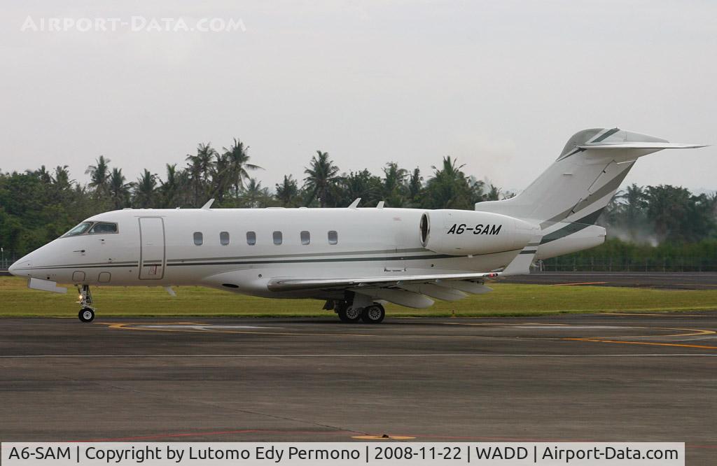A6-SAM, 2004 Bombardier Challenger 300 (BD-100-1A10) C/N 20015, unk