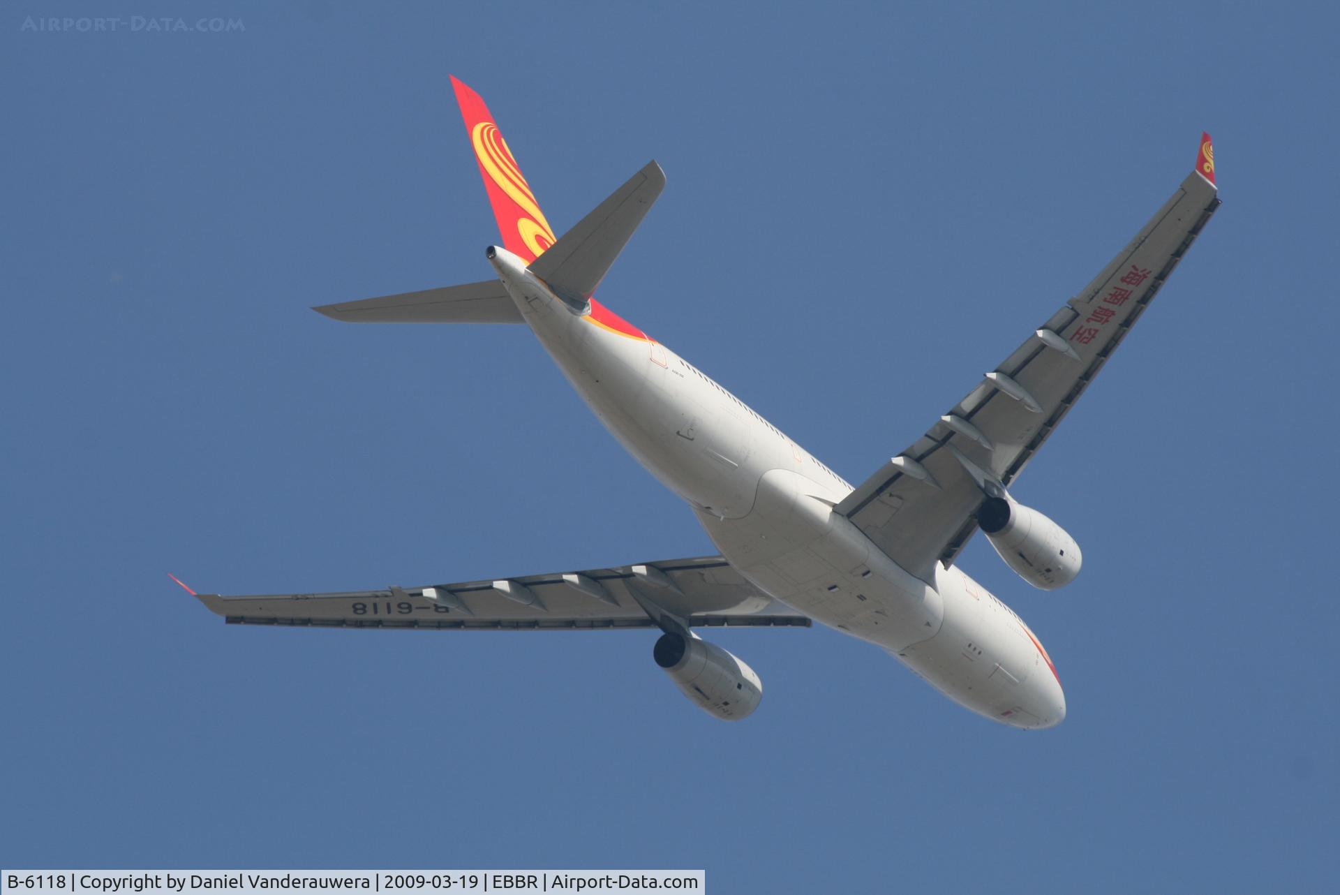 B-6118, 2007 Airbus A330-243 C/N 881, Flight HU492 is taking off from RWY 07R