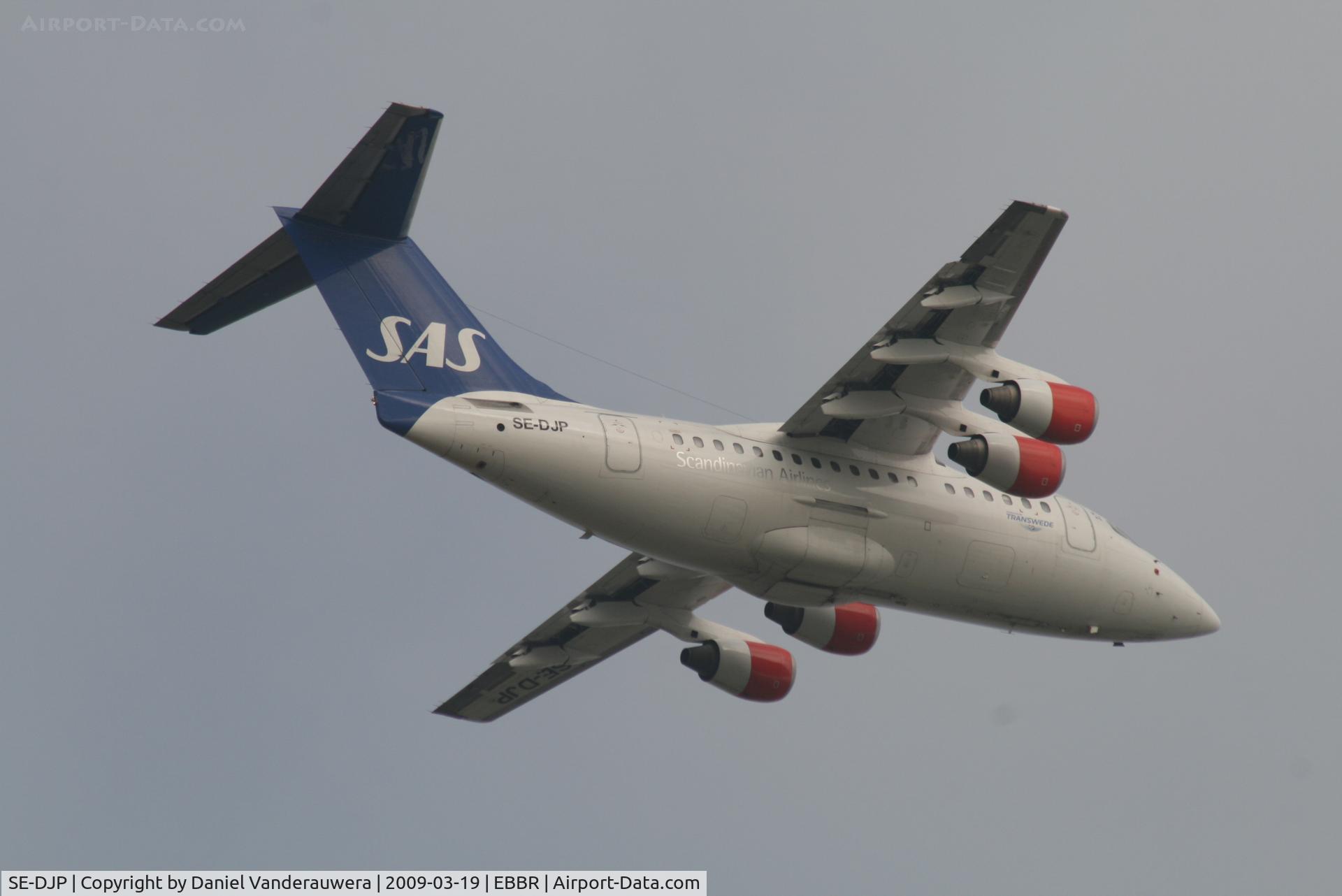 SE-DJP, 1994 British Aerospace Avro 146-RJ70 C/N E1254, Flight SK4744 is taking off from RWY 07R