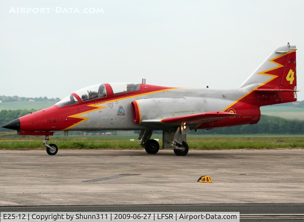 E25-12, CASA C-101EB Aviojet C/N EB01-12-012, Used as a demo during LFSR Airshow 2009