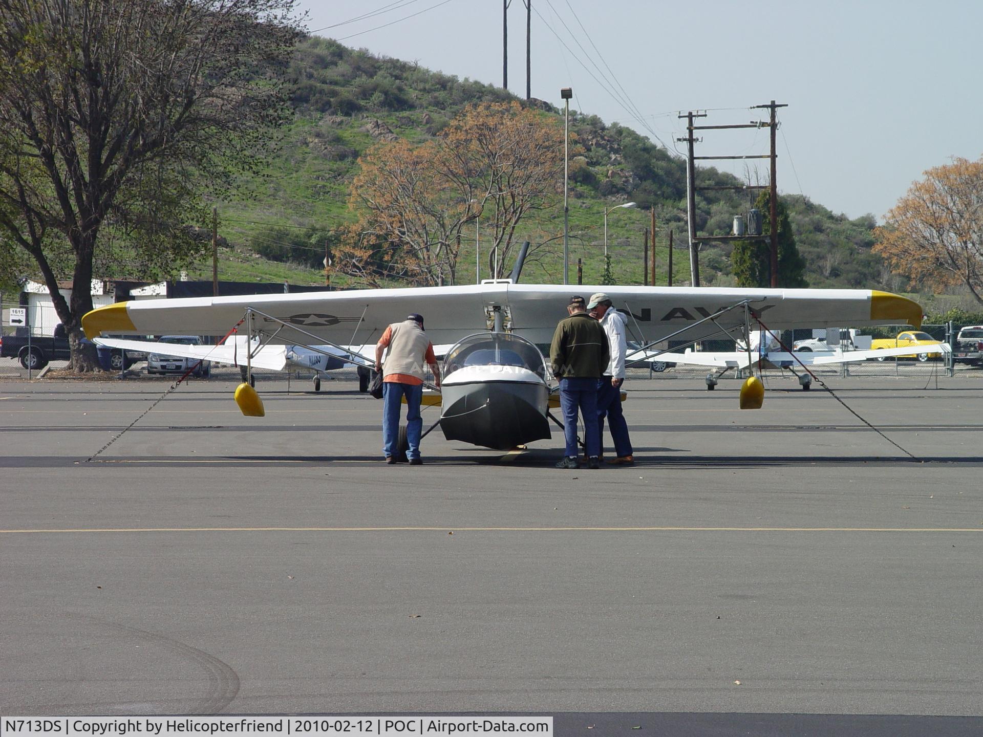 N713DS, 1996 Progressive Aerodyne Searey C/N 1MK101, Making sure aircraft secured before departing