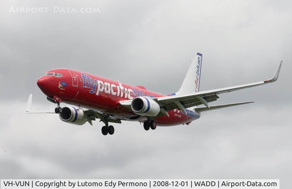 VH-VUN, 2007 Boeing 737-8BK C/N 29676, Pacific Blue