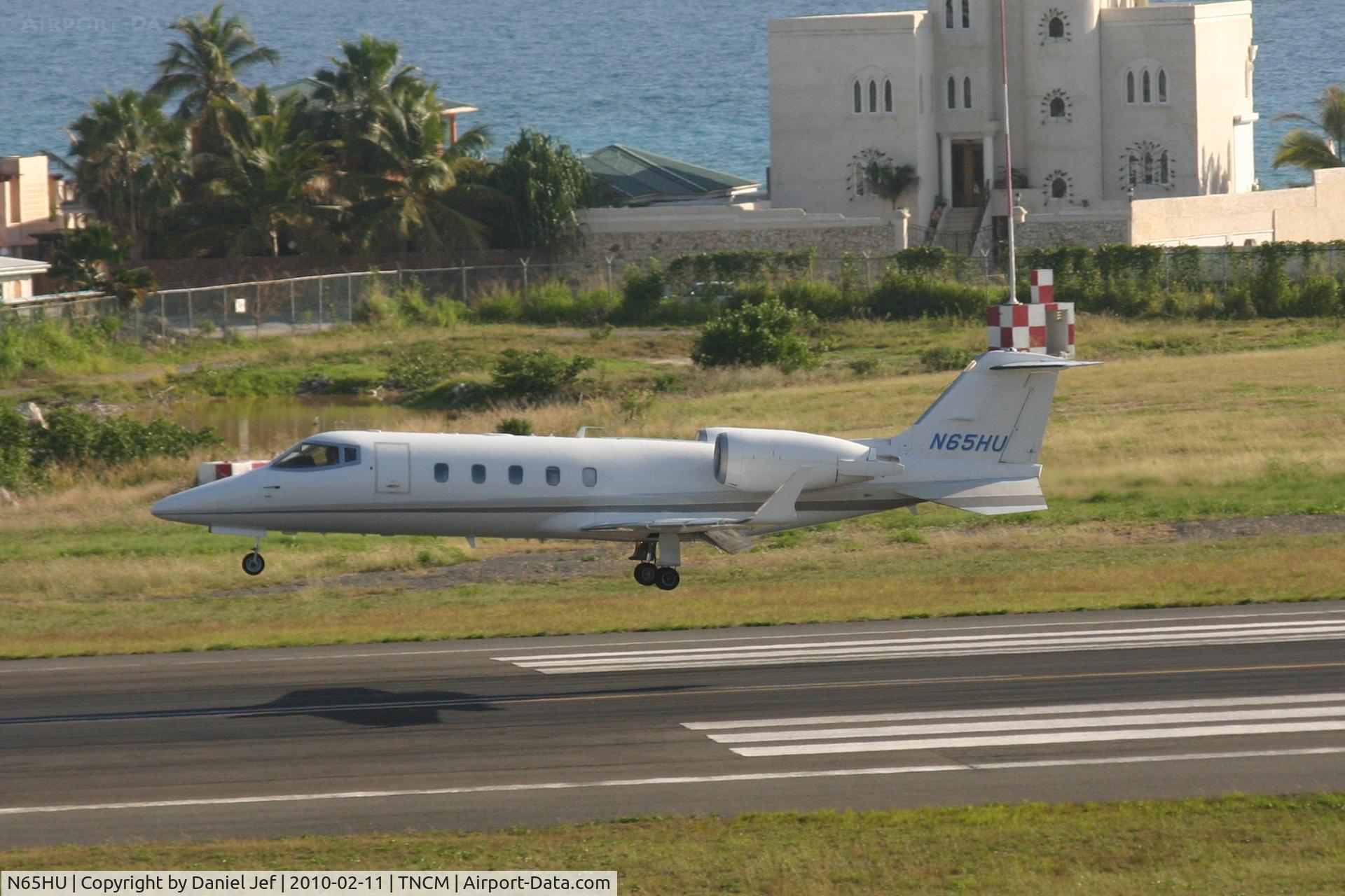 N65HU, 2001 Learjet Inc 60 C/N 228, N65HU landing at TNCM