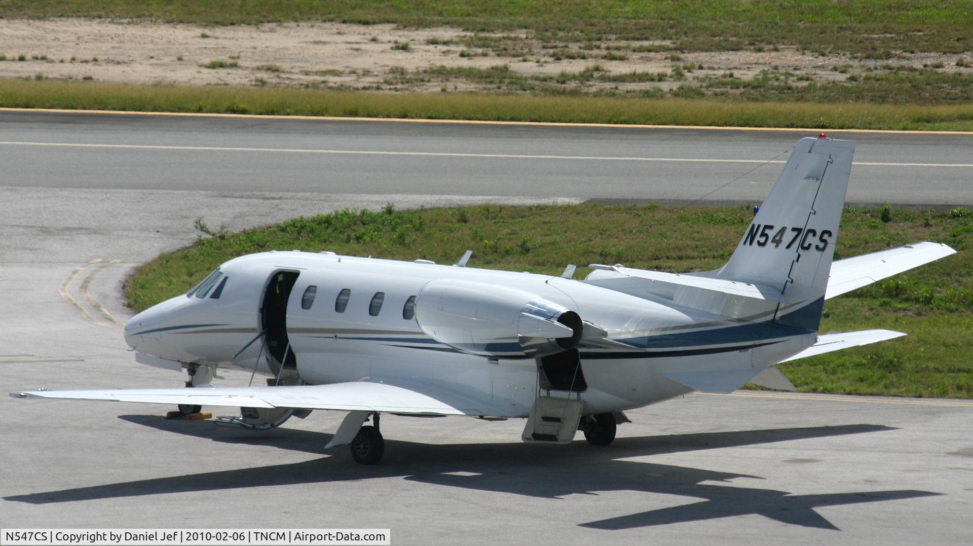 N547CS, 2005 Cessna 560XL Citation XLS C/N 560-5542, N547CS park at TNCM cargo ramp