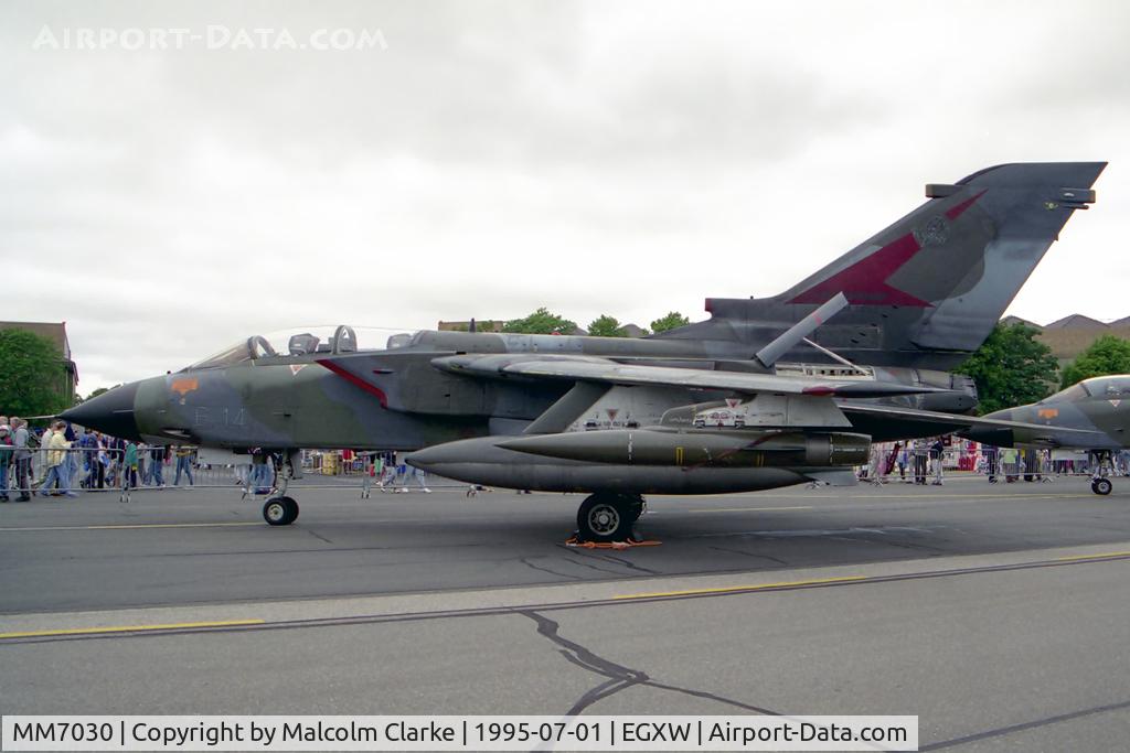 MM7030, Panavia Tornado ECR C/N 292/ECR../5039, Panavia Tornado ECR. From 6º Stormo, Ghedi at RAF Waddington's Air Show in 1995